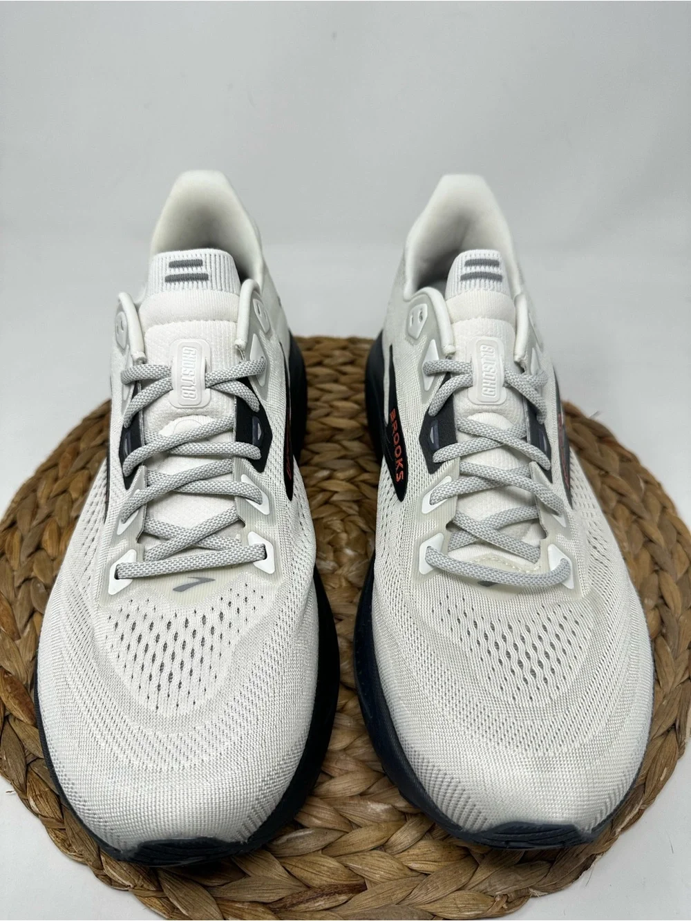 Brooks ghost 18